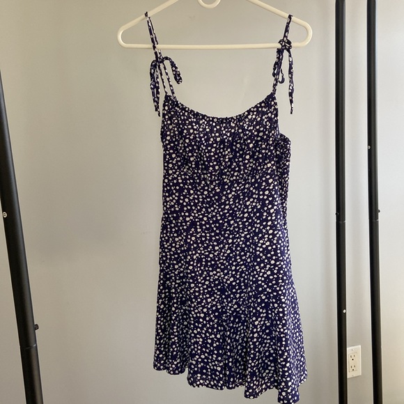 Jumper - Picture 3 of 4